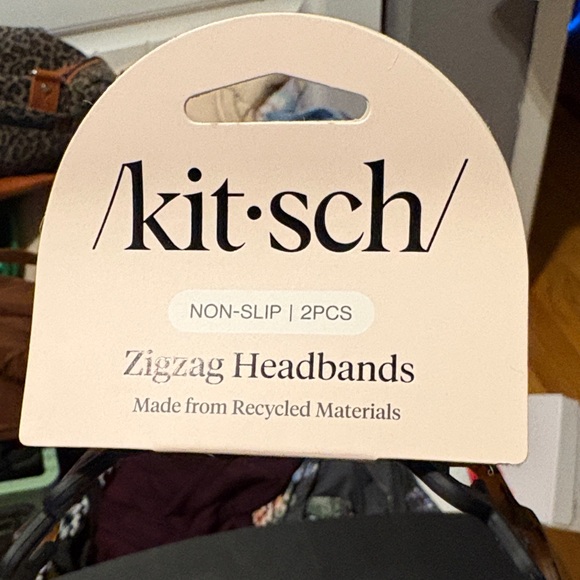 Kitsch Non-Slip Zigzag Headbands - Black and Brown - Picture 3 of 3